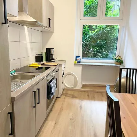 شقة 2-bedroom With Kitchen Washmachine