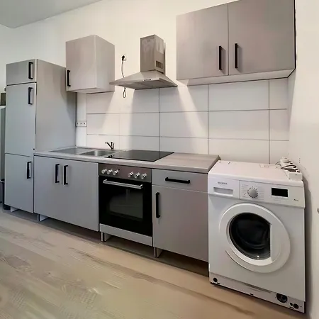 2-bedroom With Kitchen Washmachine شقة